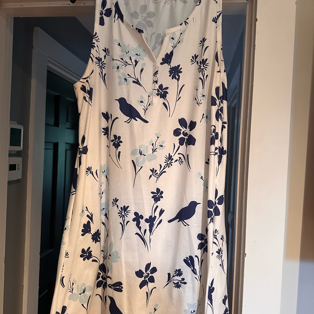 Floral and Bird Print Sleeveless Dress